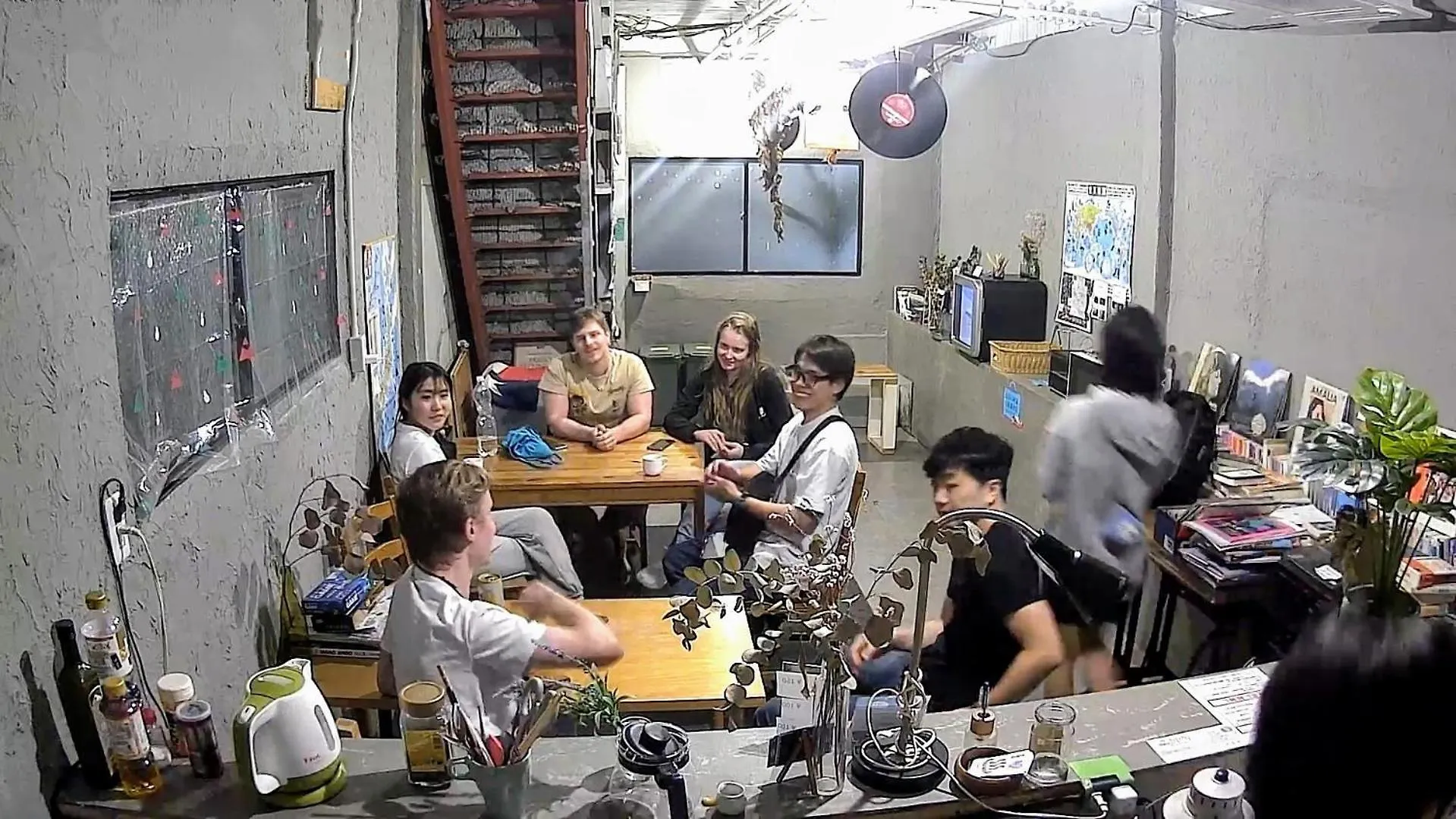 Tonarino Hostel For Backpackers 고베 시 0*, 고베 시